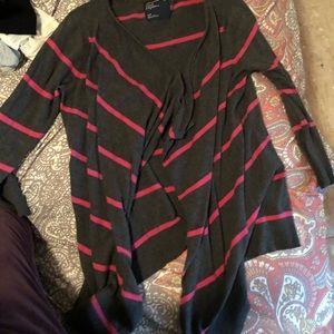 pink and gray cardigan